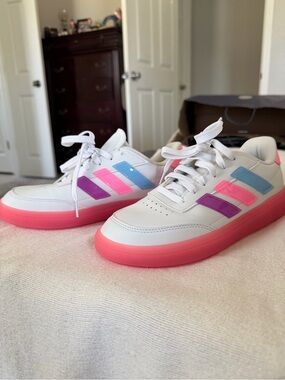 adidas Kids White Sneakers with Pink & Blue Stripes and Pink Sole